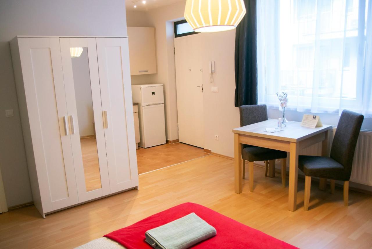 Keleti Aparthotel Budapest Exteriör bild