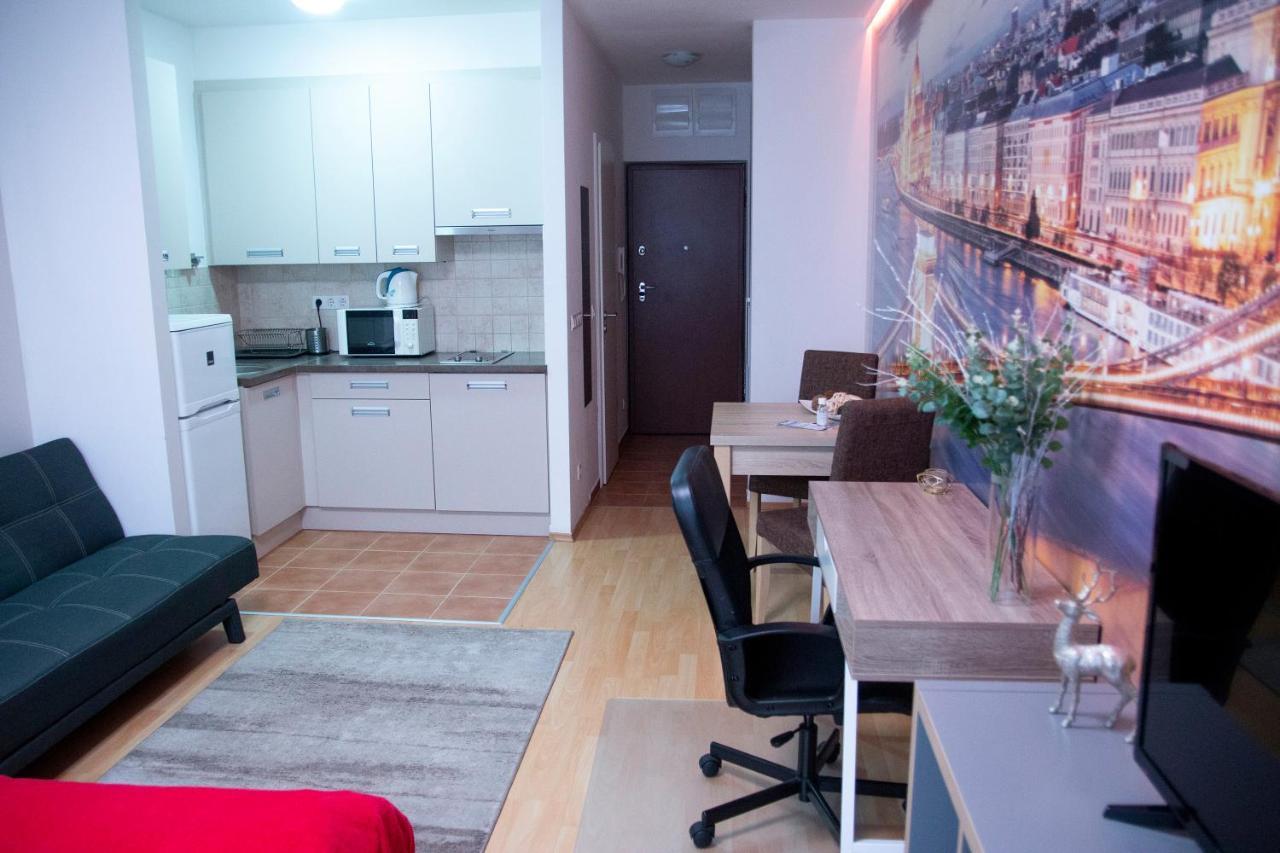 Keleti Aparthotel Budapest Exteriör bild