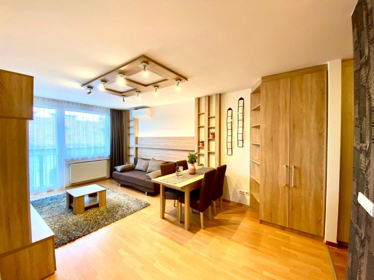 Keleti Aparthotel Budapest Exteriör bild